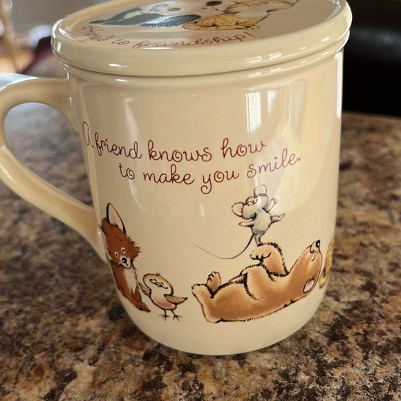 Adorable 80’s Hallmark 🐻Friendship Mug